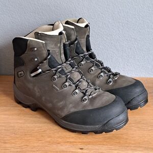 REI-Hiking Mountaineering Boots Gore-tex Gray Leather Vibram Men 11 US GTX